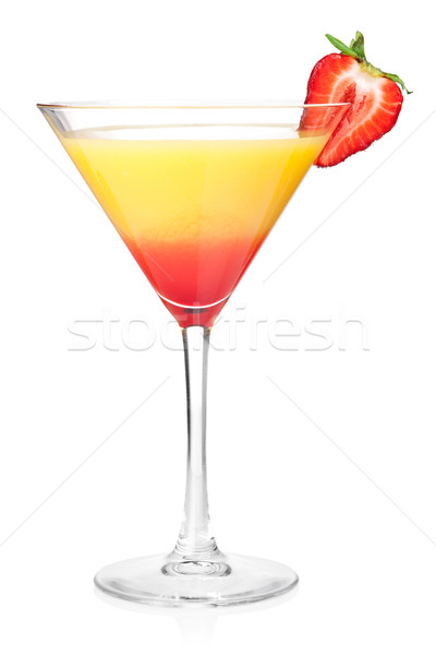 [[stock_photo]]: Alcool · cocktail · fraise · isolé · blanche