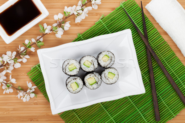 Foto stock: Sushi · maki · conjunto · sakura · ramo · bambu