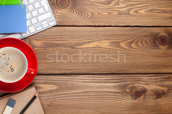 Tabel calculator ceaşcă de cafea top Imagine de stoc © karandaev