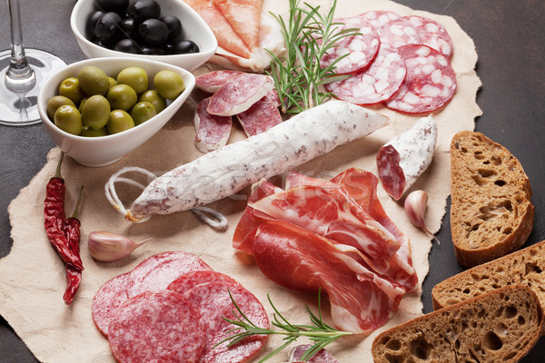 Foto stock: Salame · presunto · salsicha · prosciutto · vinho