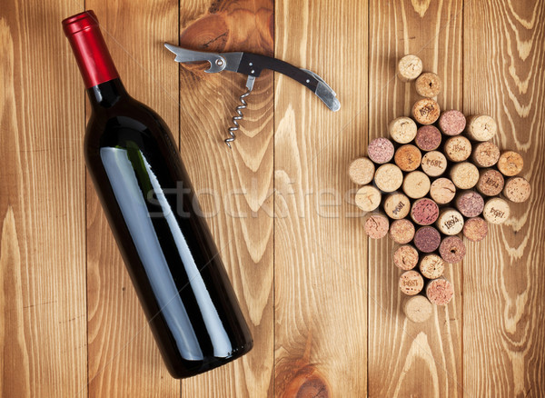 бутылку штопор винограда деревянный стол Сток-фото © karandaev
