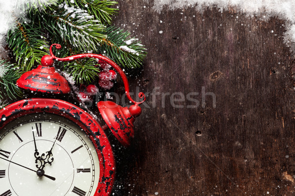 Karácsony fenyőfa ébresztőóra öreg fából készült textúra Stock fotó © karandaev