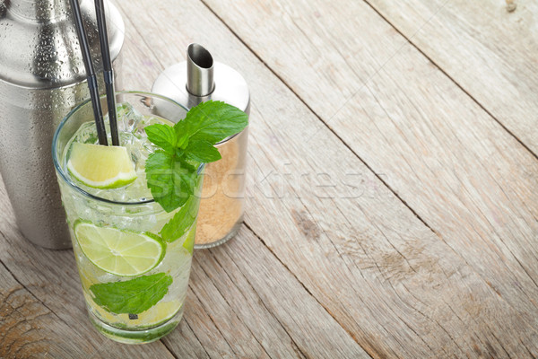 Friss mojito koktél bár kellékek fa asztal Stock fotó © karandaev