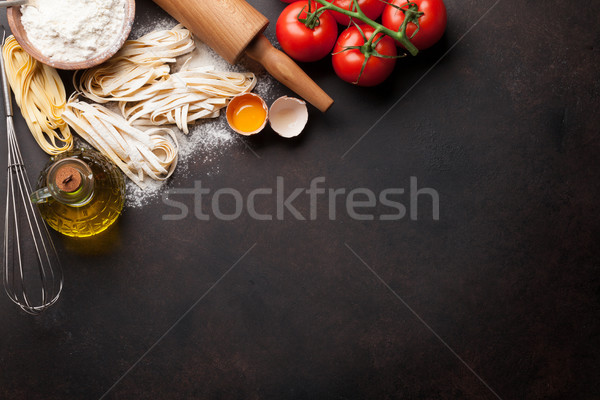 Stockfoto: Pasta · koken · ingrediënten · houten · keukentafel · top