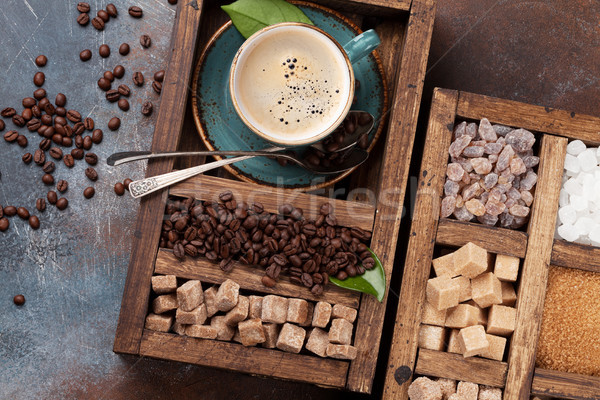 Taza de café frijoles azúcar moreno superior vista Foto stock © karandaev
