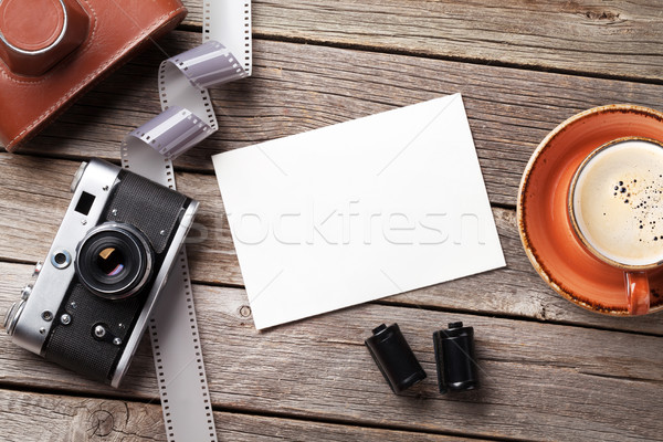 Foto stock: Taza · de · café · mesa · de · madera · superior · vista