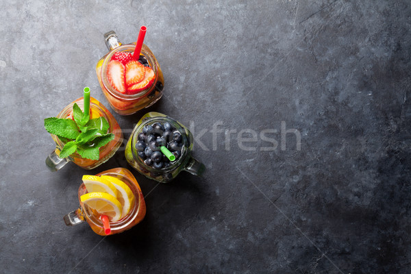 Fresche limonata estate frutti frutti di bosco jar Foto d'archivio © karandaev
