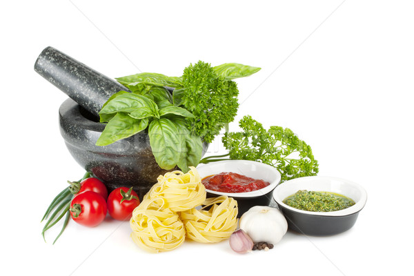 Foto stock: Comida · italiana · pasta · tomates · frescos · hierbas · pesto