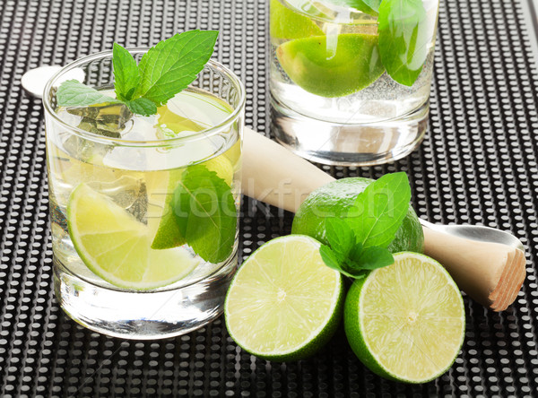 Mojito kokteyl malzemeler siyah kauçuk meyve Stok fotoğraf © karandaev