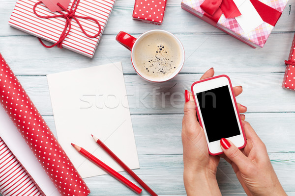 女性 スマートフォン ラッピング クリスマス 贈り物 ストックフォト © karandaev