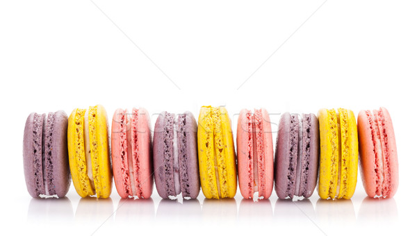 Zdjęcia stock: Kolorowy · macaron · cookie · odizolowany · biały · ciasto