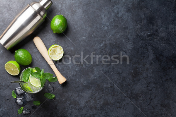 Mojito cocktail sombre pierre table haut [[stock_photo]] © karandaev