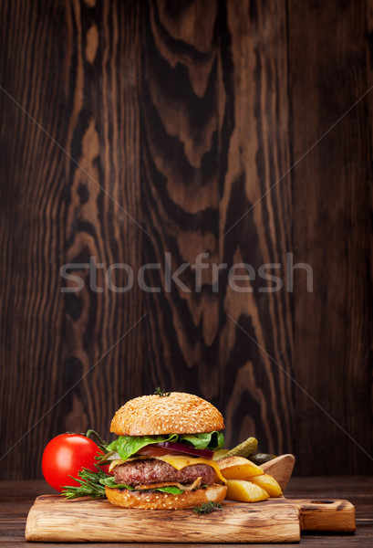 Stock fotó: ízletes · grillezett · házi · hamburger · főzés · marhahús