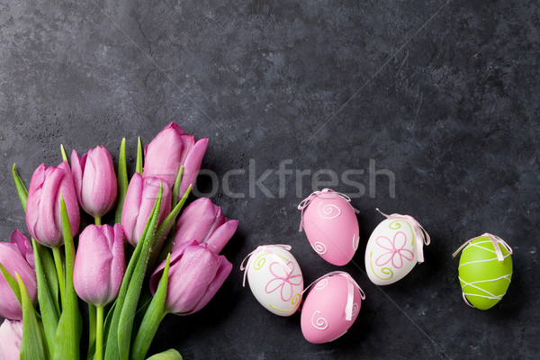 Foto stock: Rosa · tulipa · flores · ovos · de · páscoa · fresco · pedra