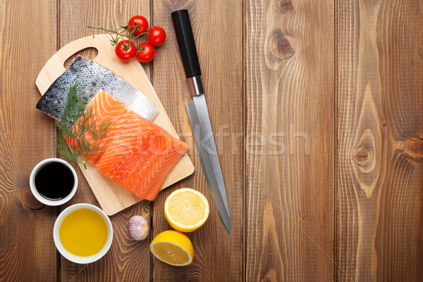 Salmón especias mesa de madera superior vista Foto stock © karandaev