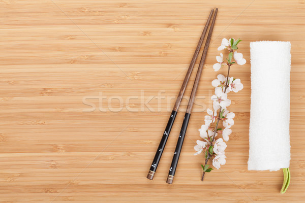 Essstäbchen sakura Zweig Bambus Tabelle Kopie Raum Stock foto © karandaev