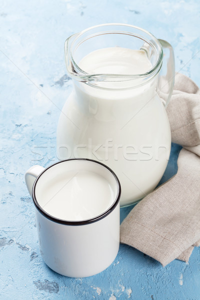 杯 石 表 乳製品 玻璃 商業照片 © karandaev