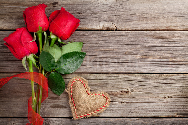 Red roses and Valentine's day heart Stock photo © karandaev