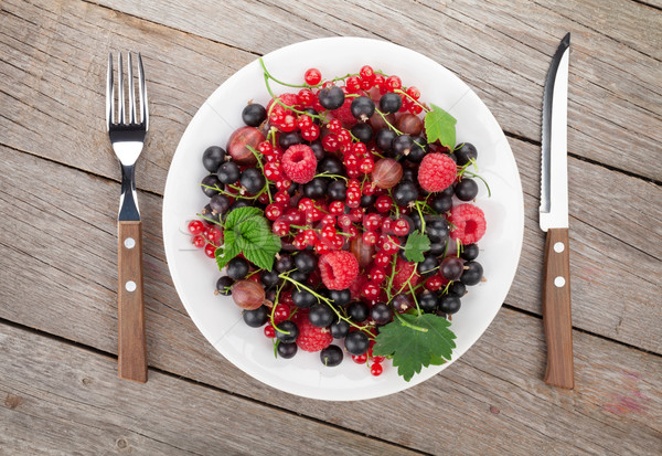 Stock photo: Fresh ripe berries plate