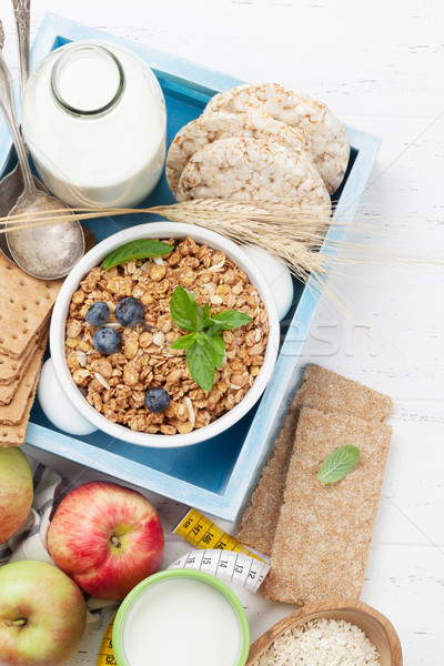 Stok fotoğraf: Sağlıklı · kahvaltı · ayarlamak · müsli · karpuzu · süt