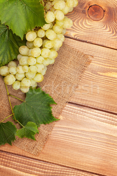 Bunch of white grapes Stock photo © karandaev