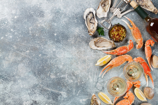 Frutti di mare vino bianco aragosta top view Foto d'archivio © karandaev