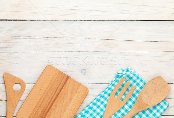Cozinha utensílios branco mesa de madeira cópia espaço Foto stock © karandaev