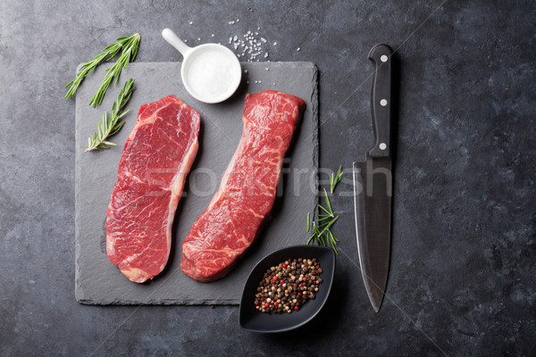 Brut steak romarin sel poivre cuisson [[stock_photo]] © karandaev