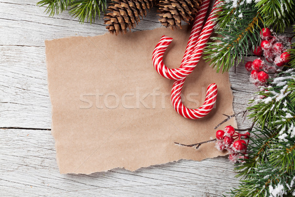 Foto stock: Navidad · dulces · nieve · mesa · de · madera