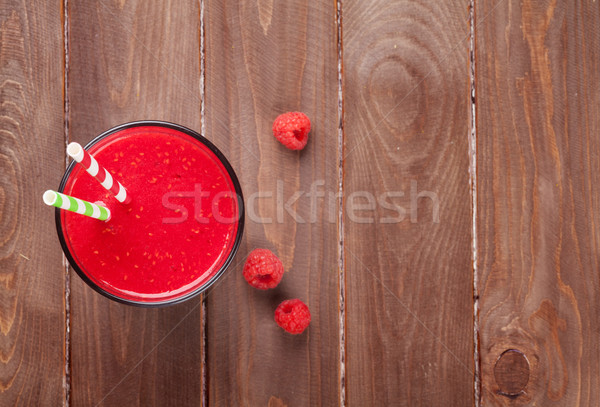 Foto stock: Frambuesa · zalamero · bayas · mesa · de · madera · superior · vista