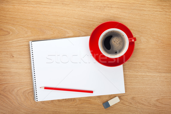 Merkzettel Bürobedarf rot Kaffeetasse Holztisch über Stock foto © karandaev