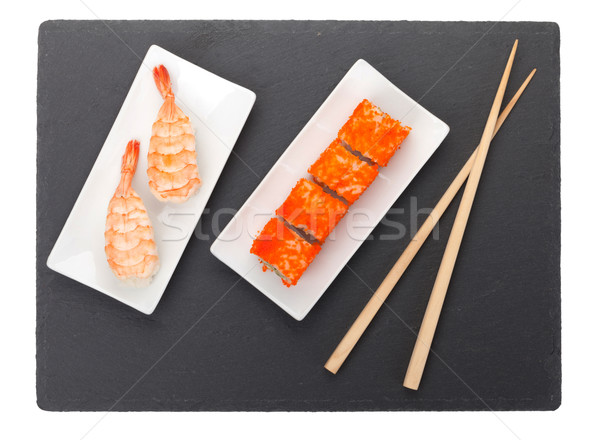 Sushi maki camarão preto pedra Foto stock © karandaev