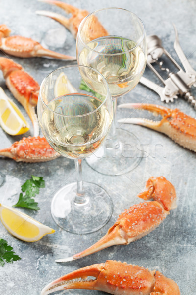 Deniz ürünleri beyaz şarap istiridye ıstakoz balık deniz Stok fotoğraf © karandaev