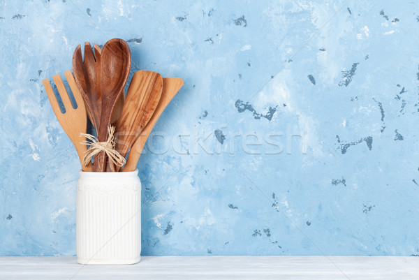 Kuchnia przybory mur przestrzeni ściany domu Zdjęcia stock © karandaev