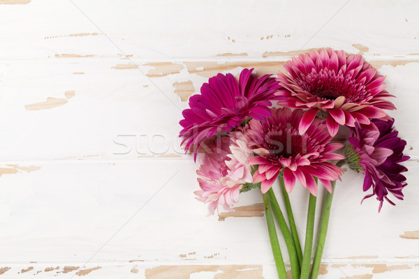Stok fotoğraf: çiçekler · buket · ahşap · masa · üst · görmek · uzay