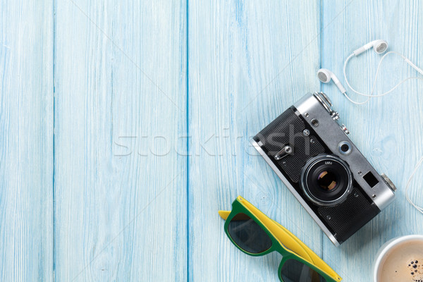 Foto stock: Viajar · férias · mesa · de · madeira · topo · ver · cópia · espaço