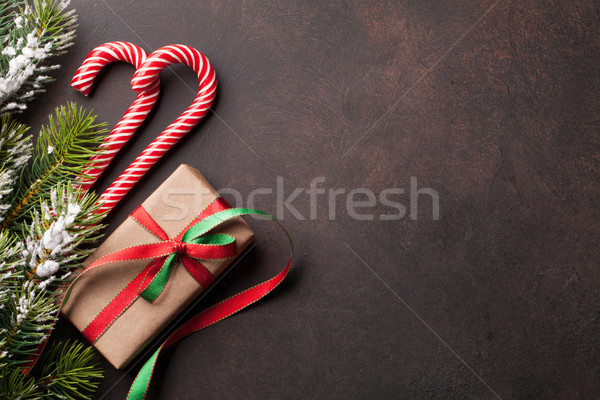 Stockfoto: Christmas · geschenkdoos · snoep · sneeuw · steen