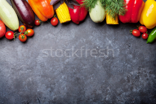 Foto stock: Legumes · ervas · milho · tomates