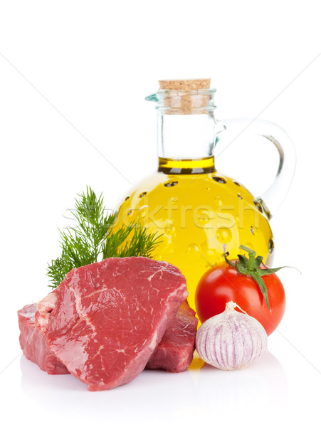 Ruw filet biefstuk specerijen geïsoleerd witte Stockfoto © karandaev