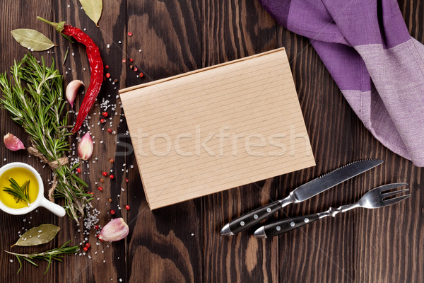 Hierbas especias madera superior vista bloc de notas Foto stock © karandaev
