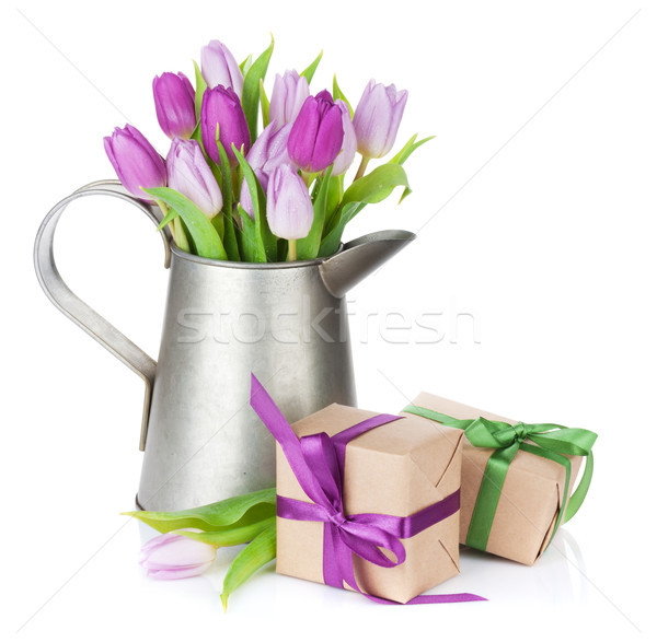 Stockfoto: Paars · tulp · boeket · gieter · geïsoleerd