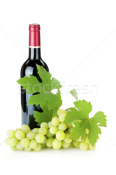 [[stock_photo]]: Vin · rouge · bouteille · raisins · isolé · blanche · alimentaire