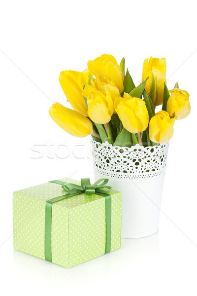 Stock foto: Gelb · Tulpen · Vase · Geschenkbox · isoliert · weiß