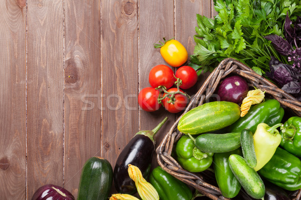 Friss gazdák kert zöldségek gyógynövények fa asztal Stock fotó © karandaev