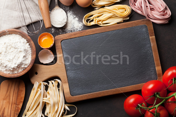 Foto d'archivio: Pasta · cottura · ingredienti · legno · tavolo · da · cucina · top