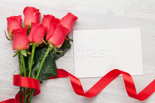 Stock photo: Valentines day greeting card with red roses