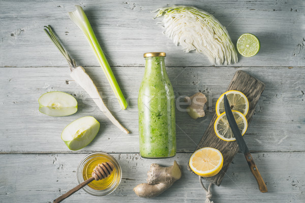 Glas fles smoothie verschillend bestanddeel witte Stockfoto © Karpenkovdenis