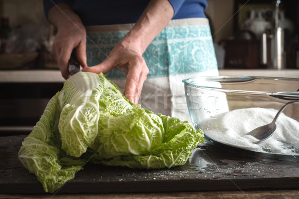 Foto stock: Mujer · corte · chino · col · cocinar · manos