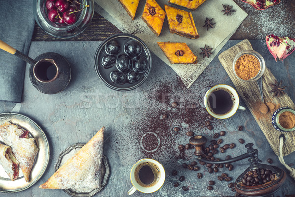 Távolkeleti desszert vízszintes étel kávé kék Stock fotó © Karpenkovdenis