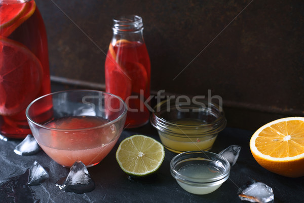 Citrus cocktail verschillend glas schotel donkere Stockfoto © Karpenkovdenis